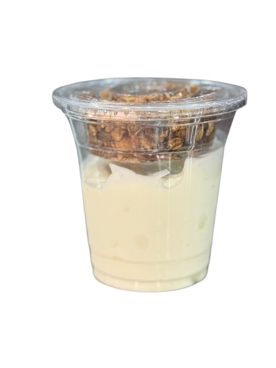 Homemade Creek Yogurt 200 g with Granola White Chokolate (50 g)